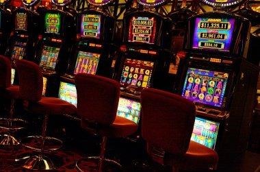 mpogoal login VIP Club roulette table with dedicated host